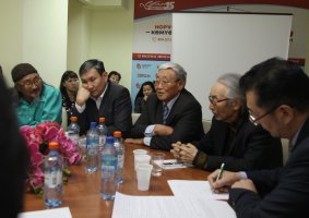 Народная газета «Кыым» организовала душевную встречу, приуроченную ко Дню пожилых людей